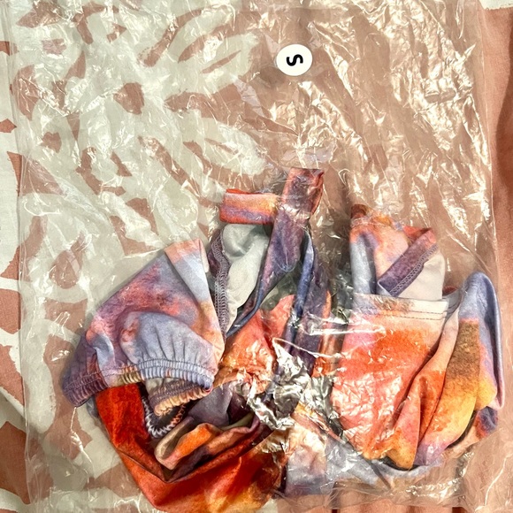 Steph’s Designs cut out colorful bodycon dress - Picture 4 of 4